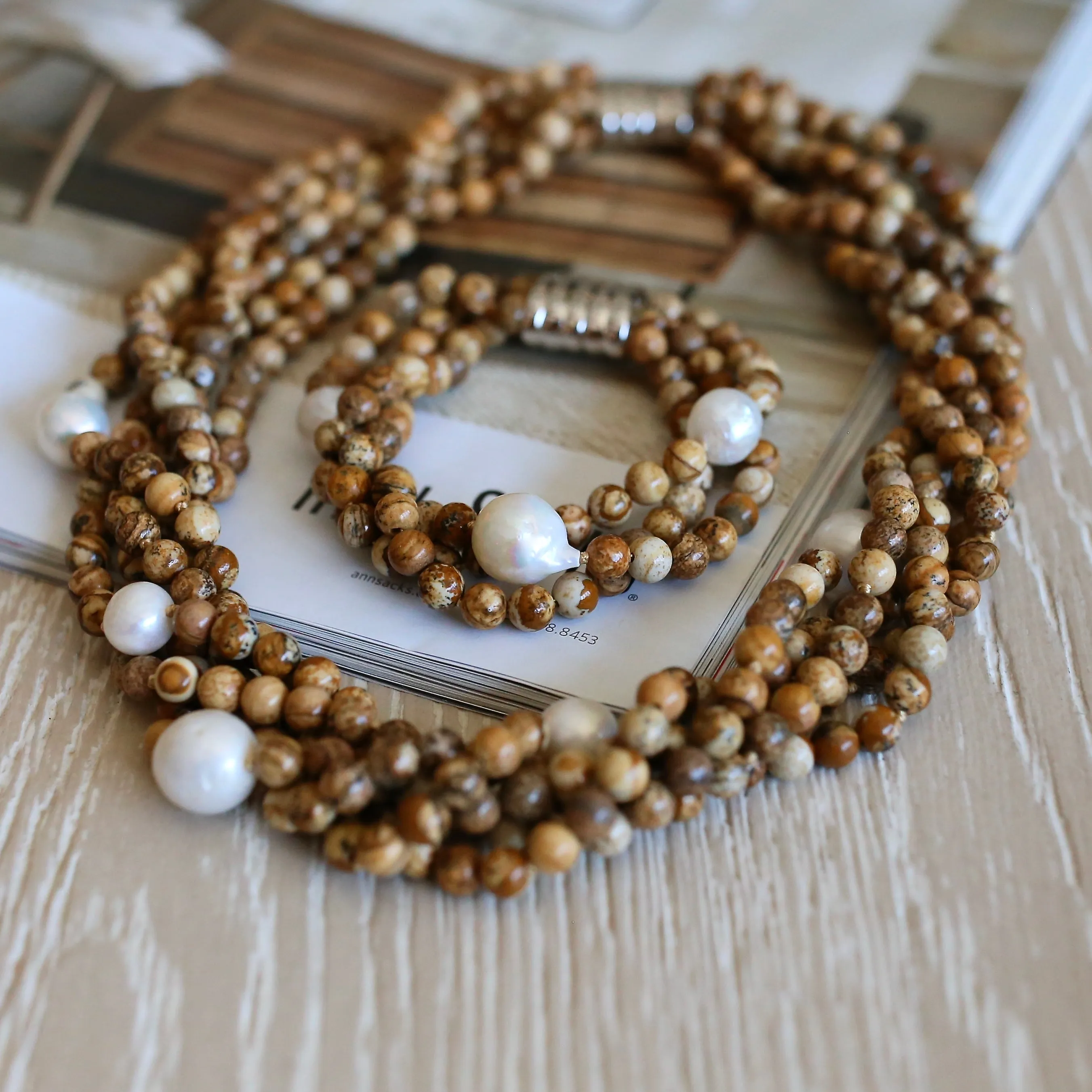 115-04 | 5-STRAND BROWN JASPER & PEARL CHOKER