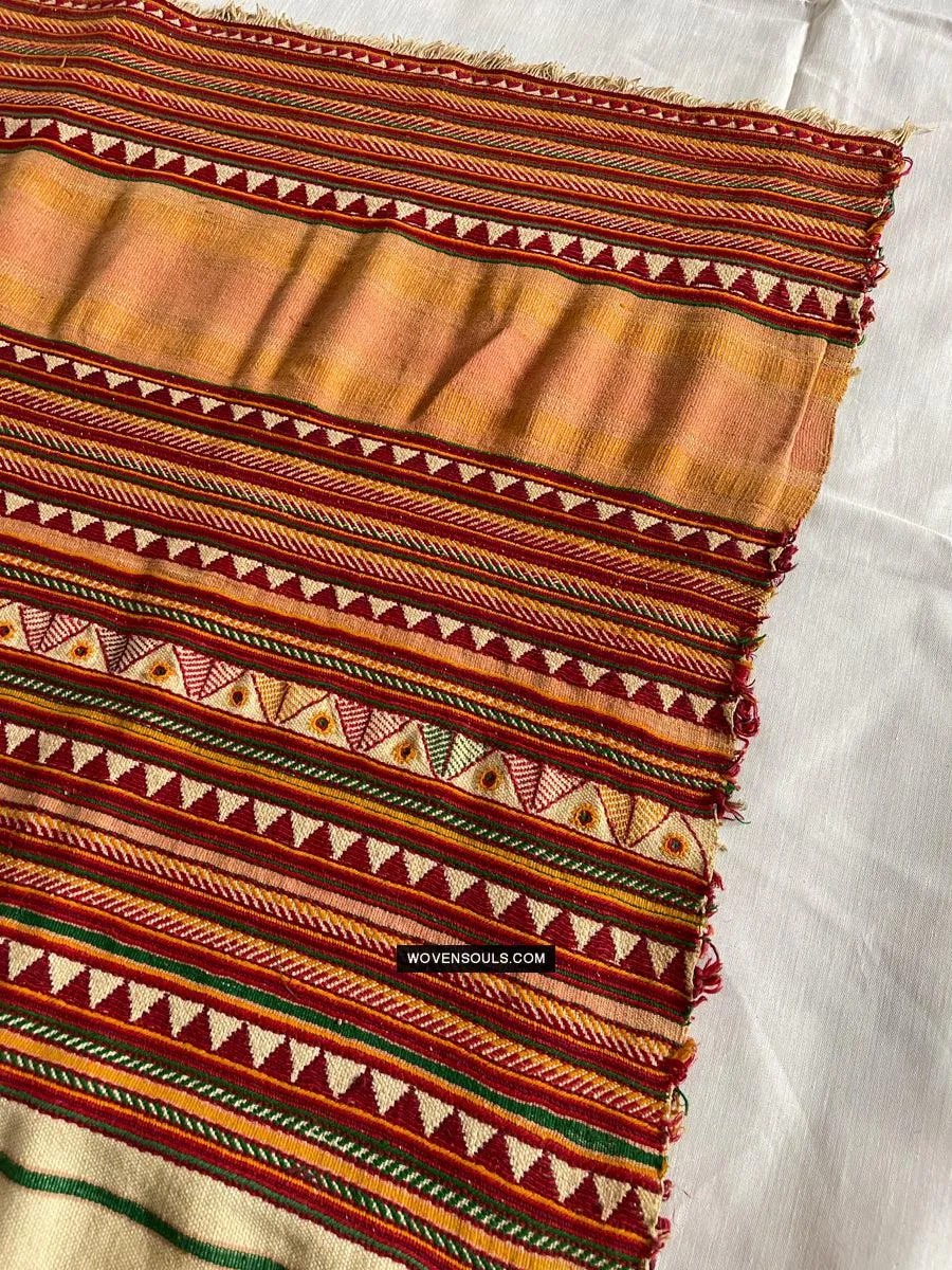 1692 Rare Exceptional Vintage Orissa Odisha Gond Tribal Shawl w Yellow