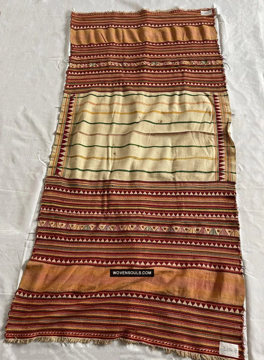 1692 Rare Exceptional Vintage Orissa Odisha Gond Tribal Shawl w Yellow