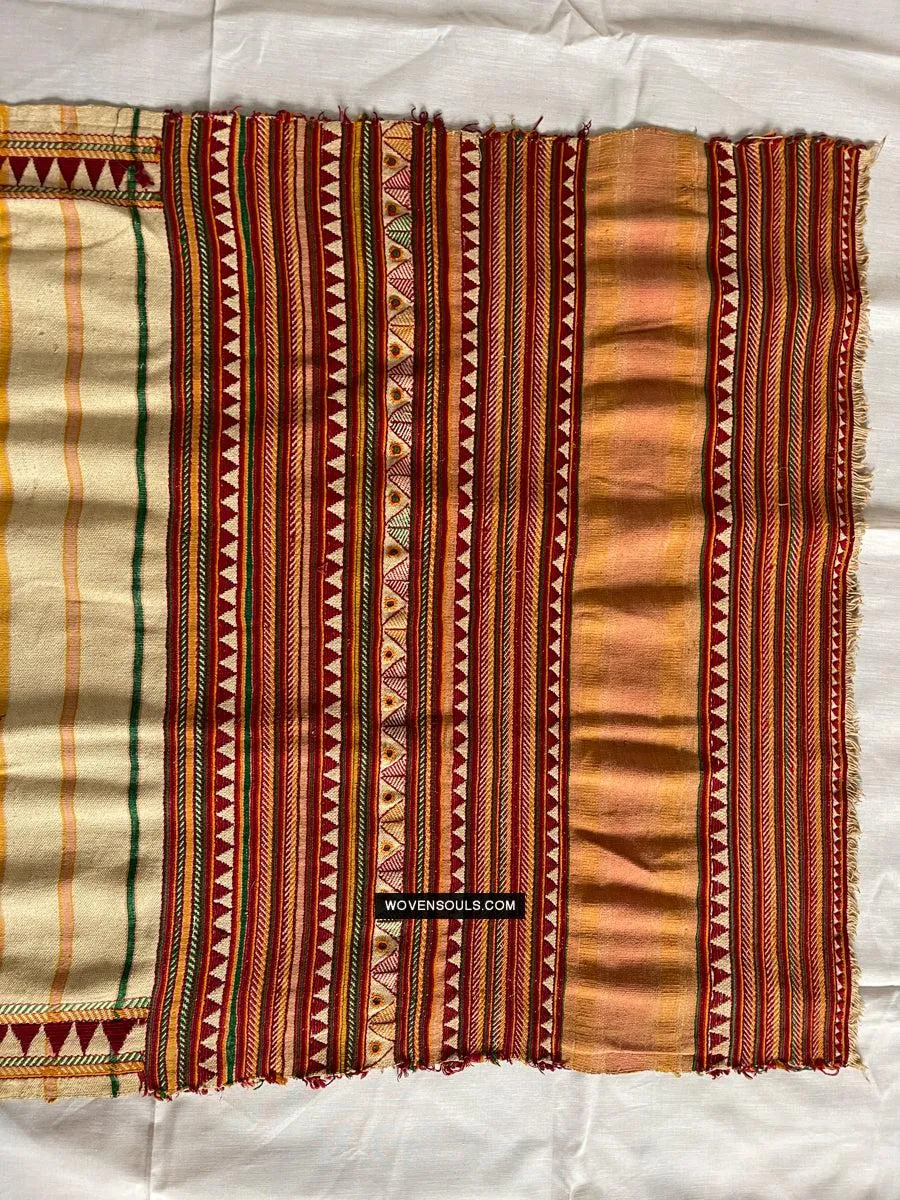 1692 Rare Exceptional Vintage Orissa Odisha Gond Tribal Shawl w Yellow