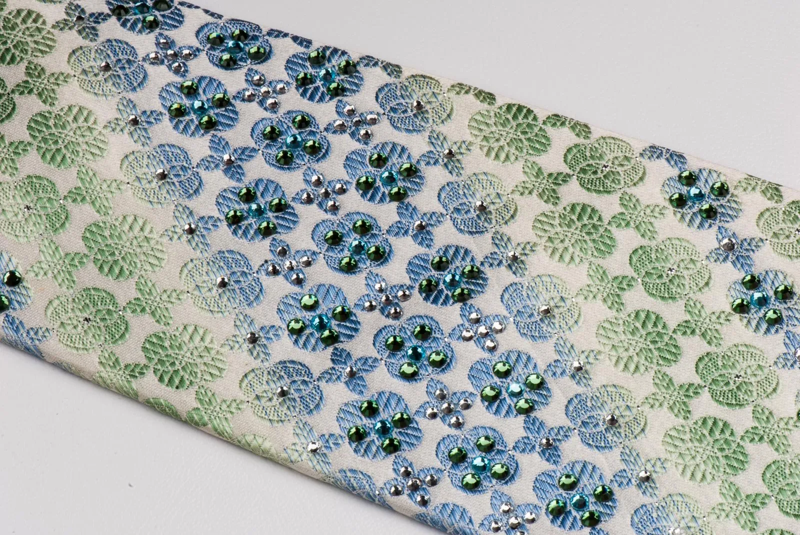 Aquascutum Silk Necktie Quatrefoil Light Green On White With Rhinestones