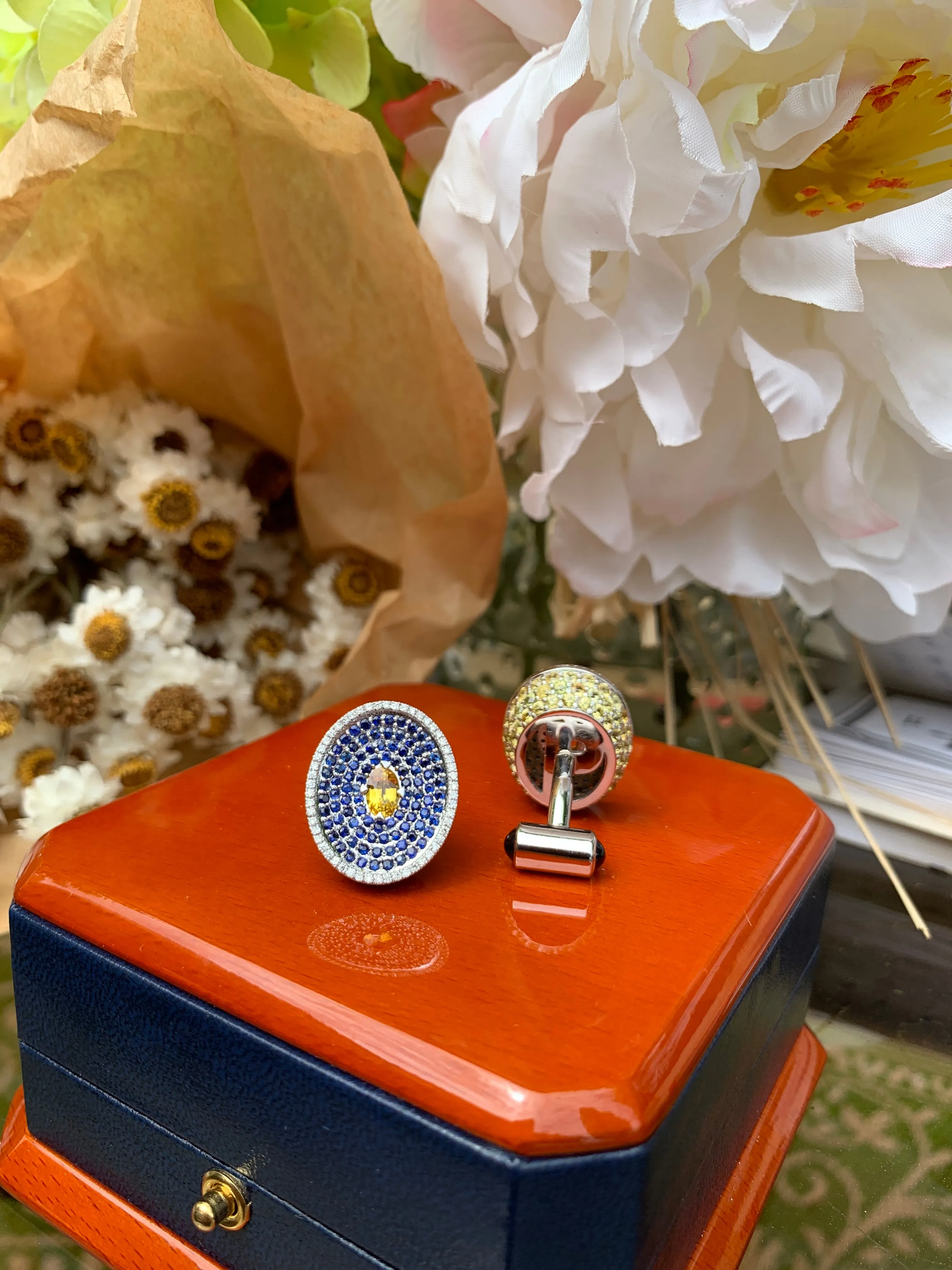 Blue and yellow Sapphire customized cufflinks