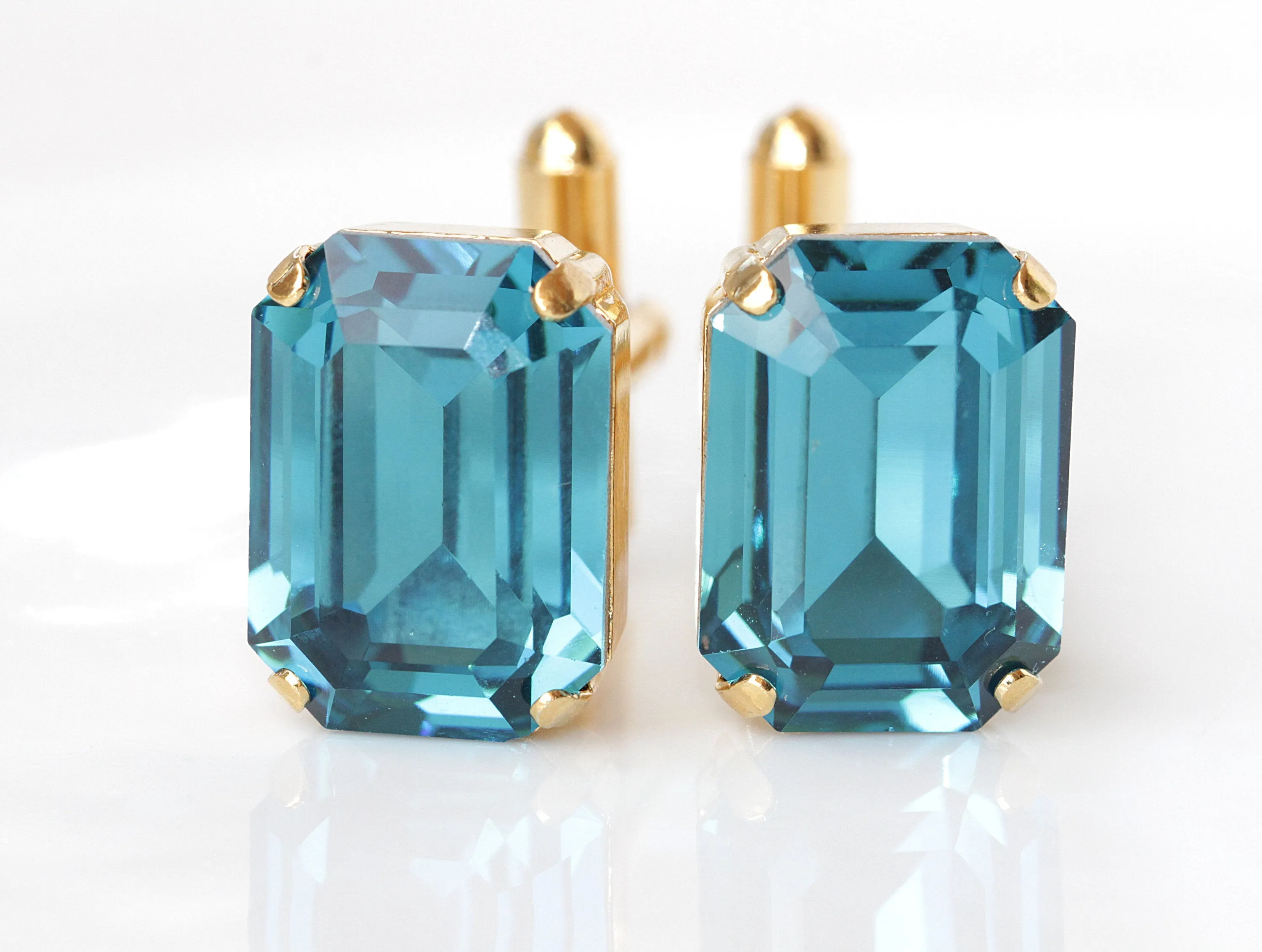 BLUE TOPAZ CUFFLINKS