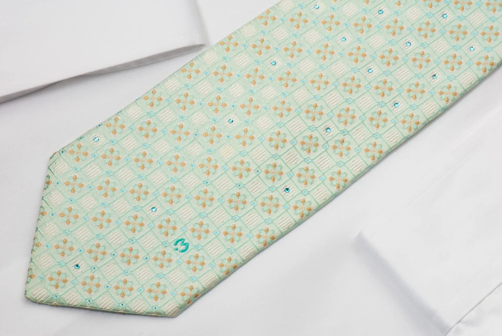 Mila Schon Silk Rhinestone Necktie Squares & Quadrefoil On Light Green With Blue Sparkles