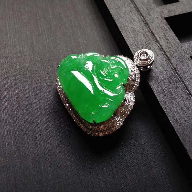 Natural Jade Pendant Jadeite Gold Buddha Pendant PT290