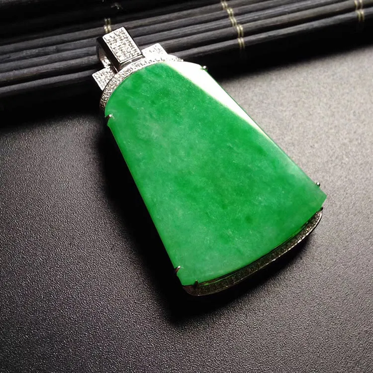 Natural Jade Pendant Jadeite Gold Pendant PT220