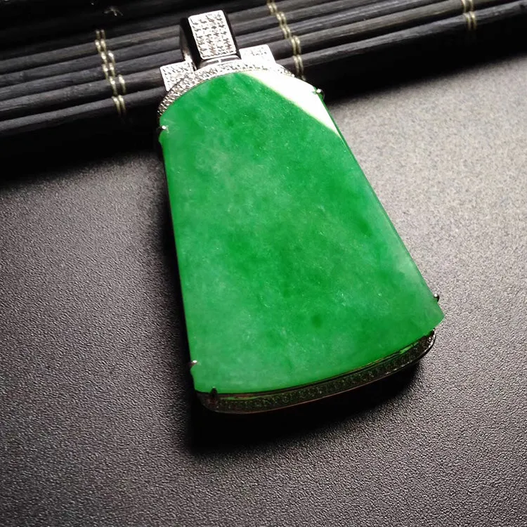 Natural Jade Pendant Jadeite Gold Pendant PT220