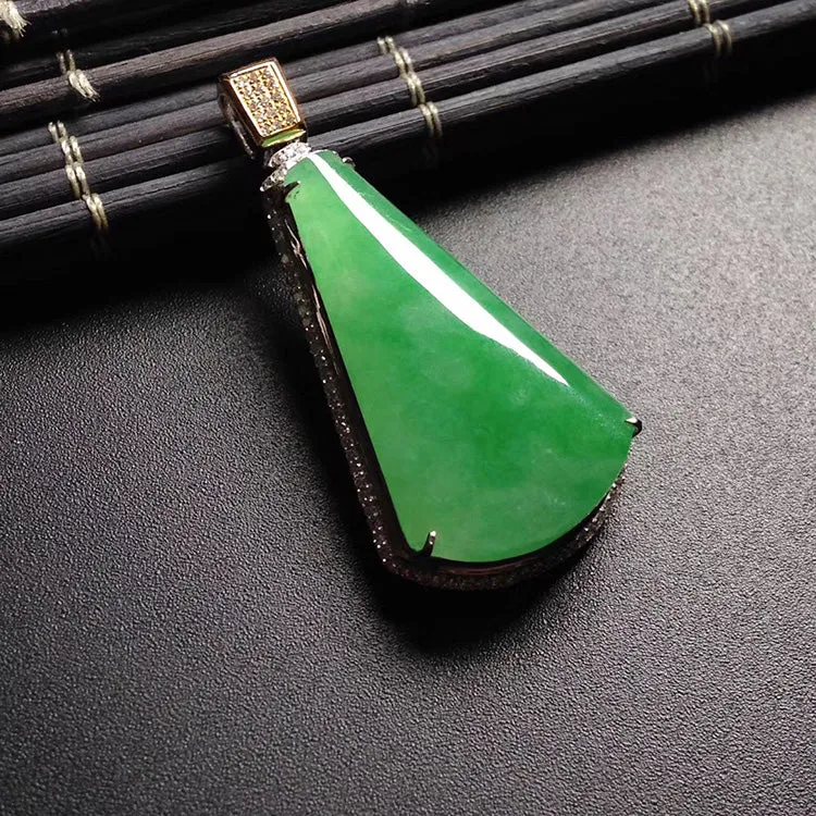 Natural Jade Pendant Jadeite Gold Pendant PT506