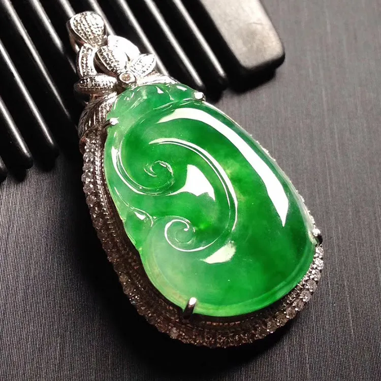 Natural Jade Pendant Jadeite Gold Ruyi Pendant PT438