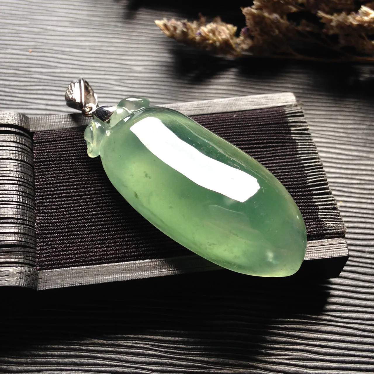 Natural Jade Pendant Jadeite Pendant PT521