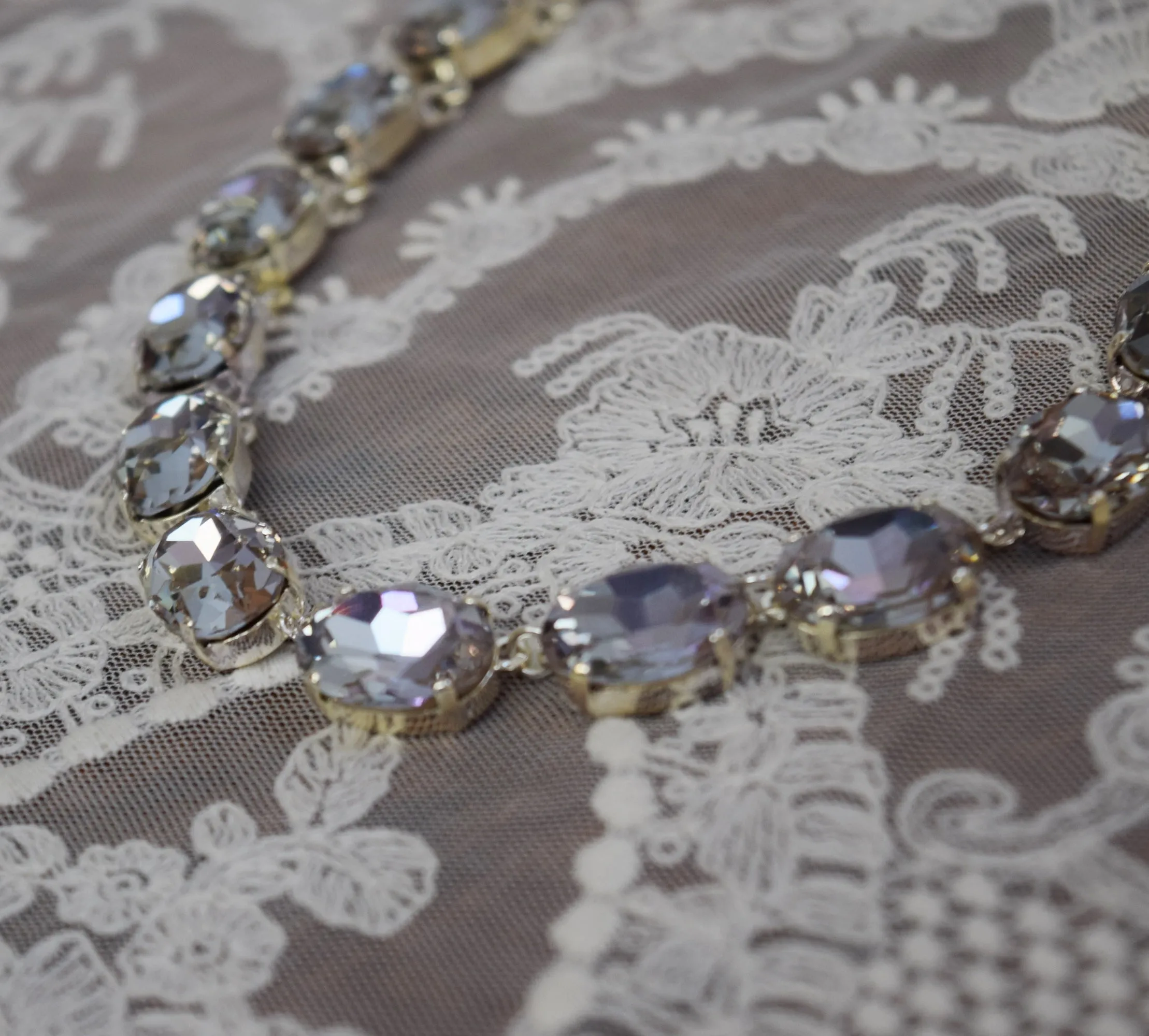 Pale Purple Aurora Crystal Collet Necklace - Large Oval