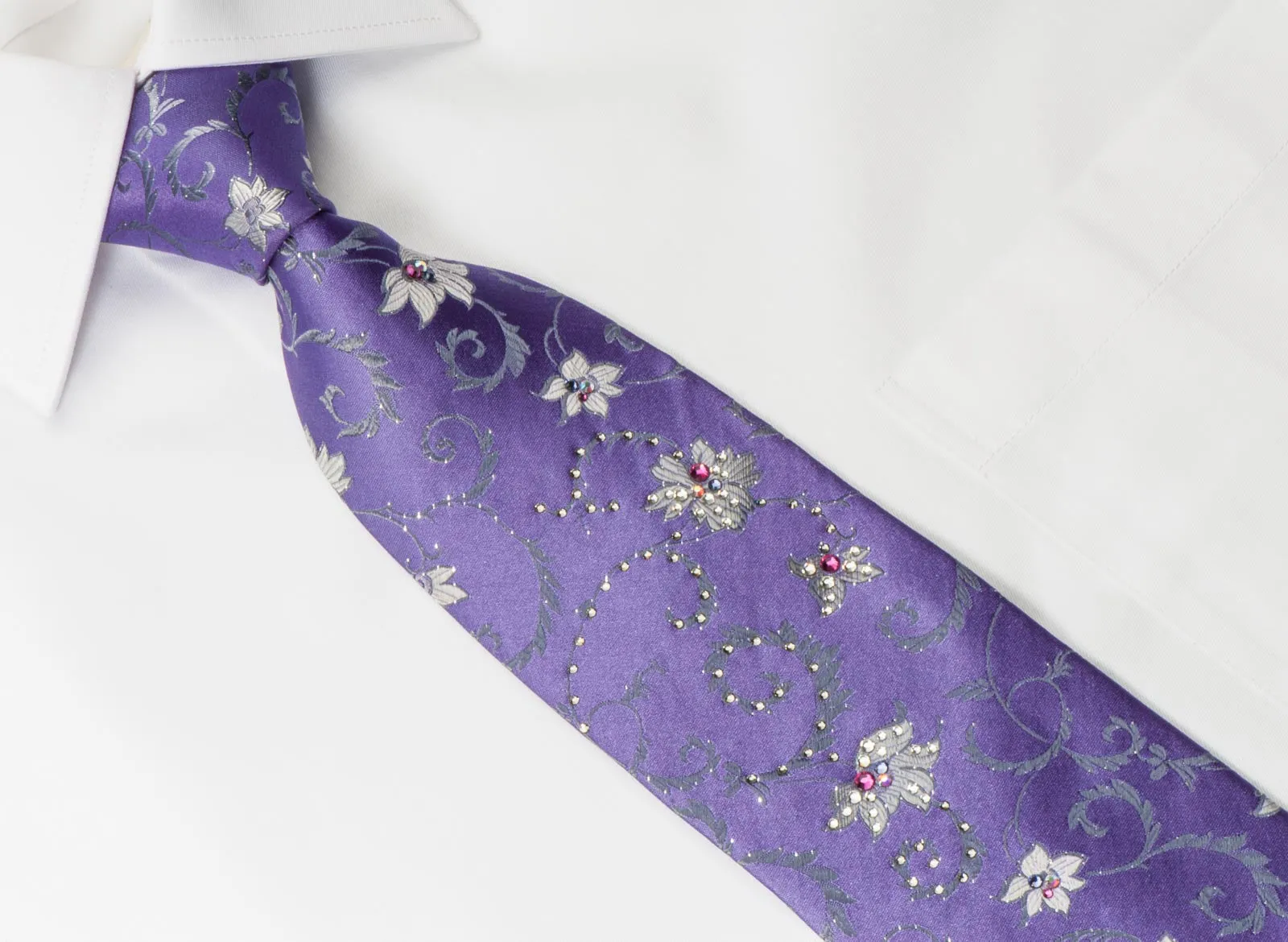 Pierre Cardin Rhinestone Necktie Silver Floral On Mauve With Silver Sparkles