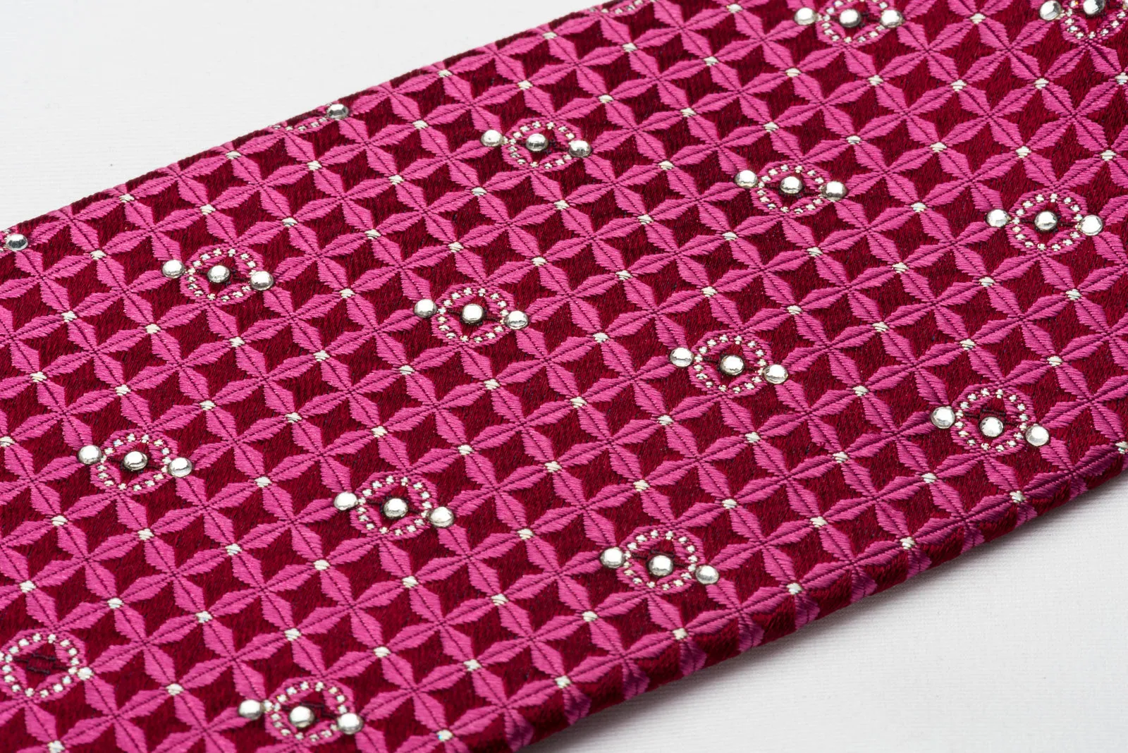 Pierre Cardin Rhinestone Tie Trellis On Purple With Silver Sparkles