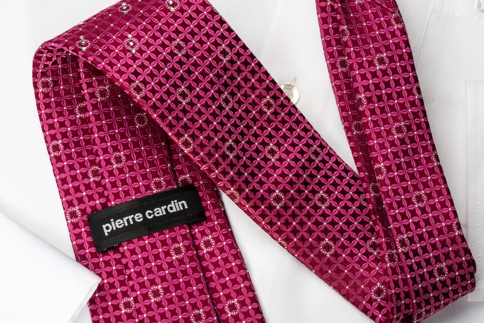 Pierre Cardin Rhinestone Tie Trellis On Purple With Silver Sparkles