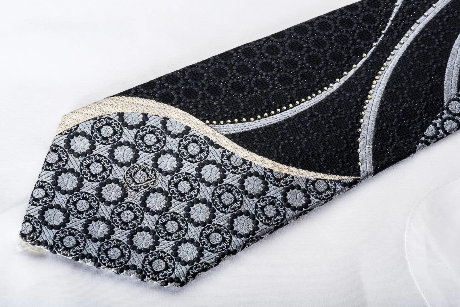 Renoma Silk Necktie Blue Waves On Black Sparkling With Rhinestones