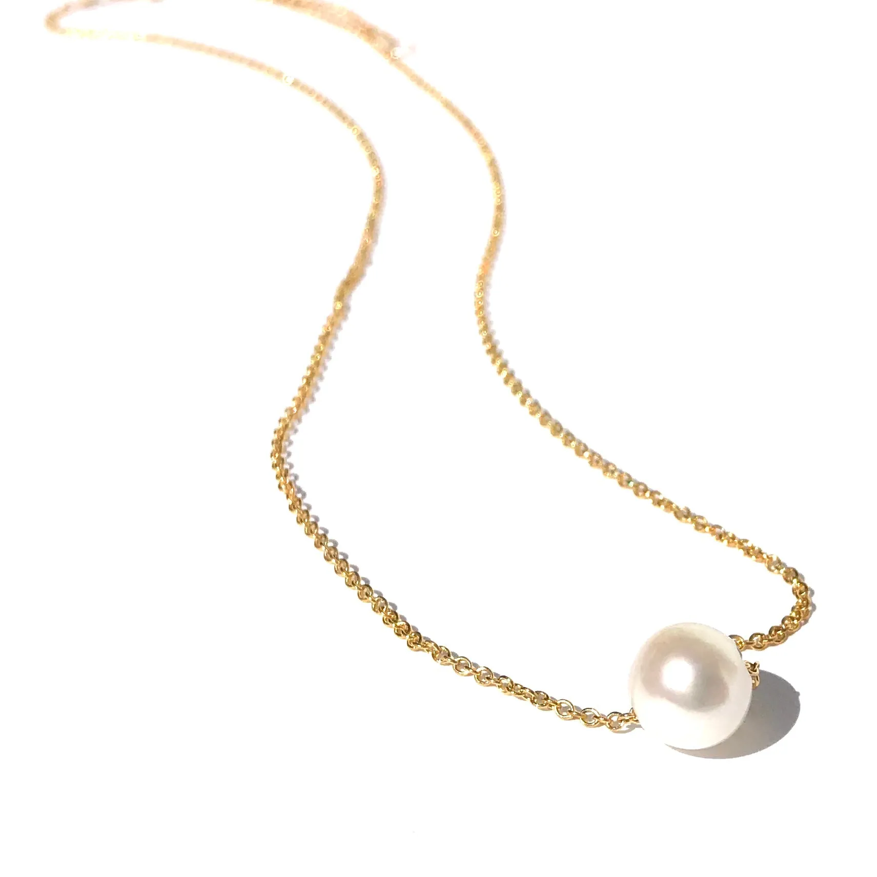 SINGLE PEARL ON GOLD FILL CHAIN NECKLACE