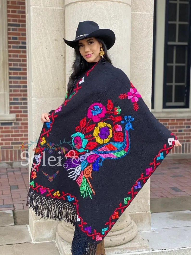 Traditional Mexican Hand Embroidered Shawl. Rebozo Pavo Sencillo