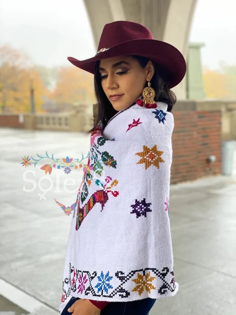 Traditional Mexican Hand Embroidered Shawl. Rebozo Pavo Sencillo