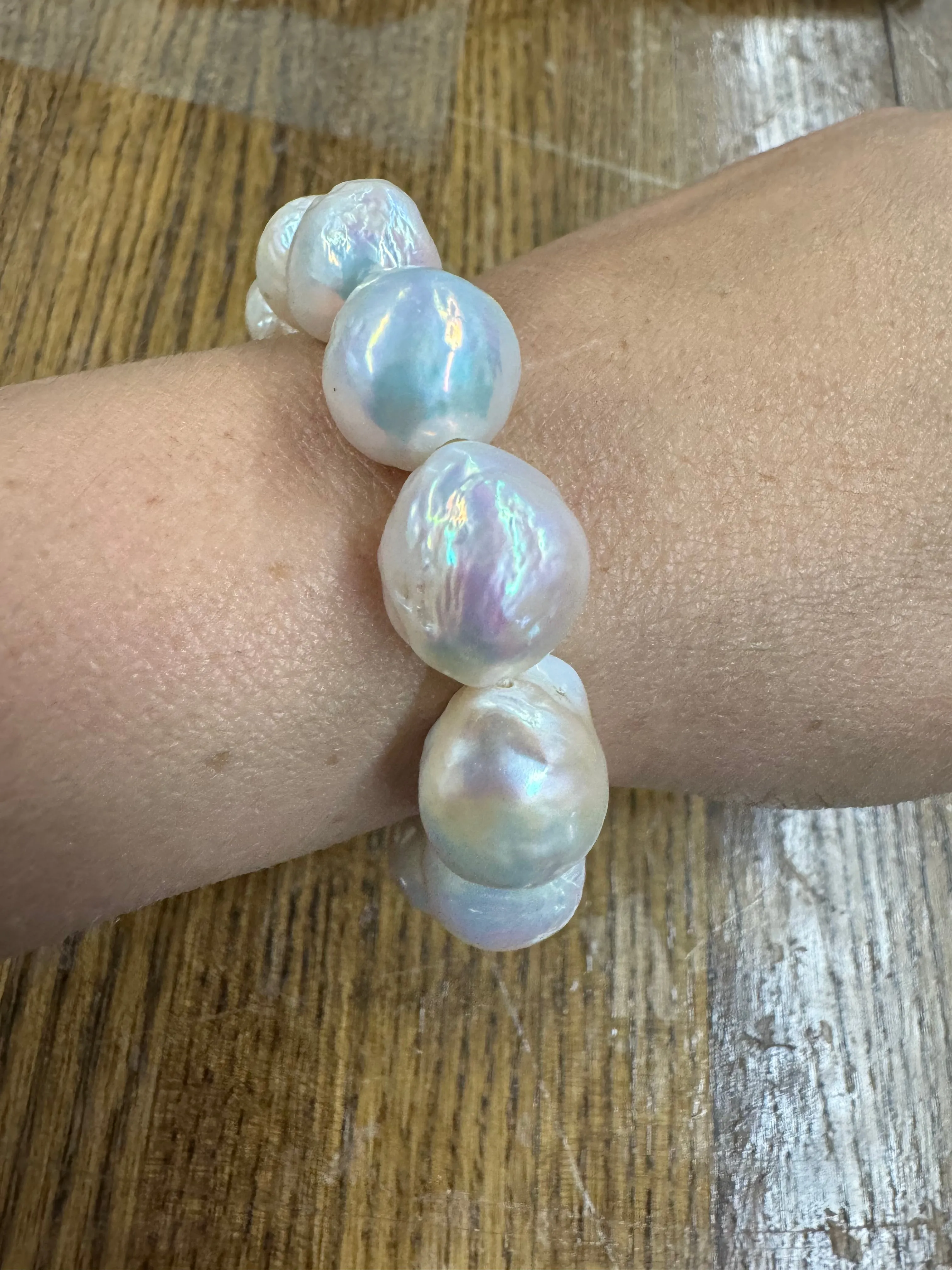 White Fireball Freshwater Pearl Bracelet